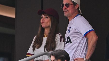Invazie de celebrități la Spania – Belgia. Stadionul a erupt când a apărut Brad Pitt
