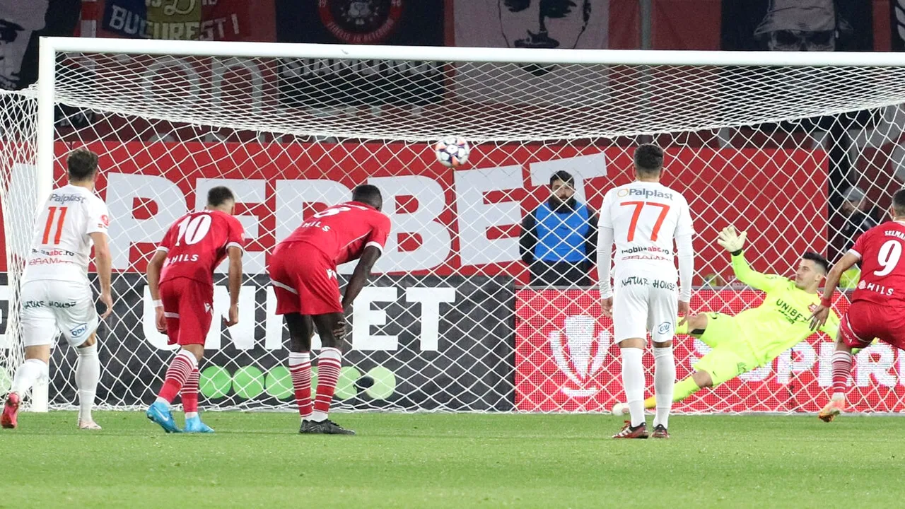 FC Hermannstadt - Dinamo București 0-2, în a 14-a etapă a din Superliga. Prima victorie în deplasare a „câinilor” în acest sezon