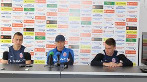 Leo Grozavu este nemulțumit de ora la care a fost pus meciul cu Gaz Metan: "Am fost de multe ori dezavantajați"