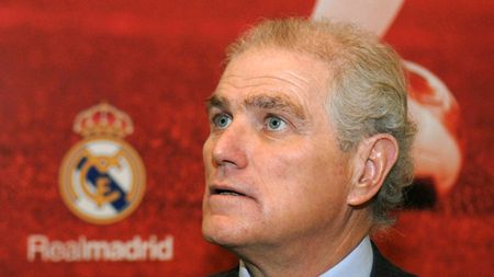 Calderon: "Ronaldo vine curând"