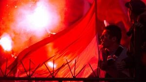 Cel mai ieftin bilet la Dinamo-Vaslui costă 10 lei. Vezi toate prețurile