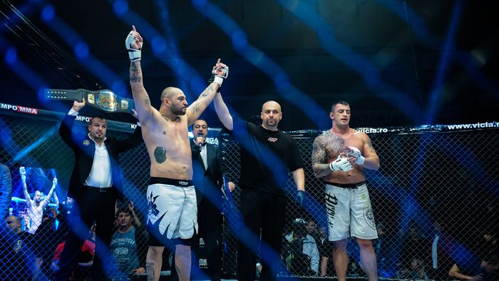 RXF 21, luni 14 decembrie, ora 20:00. Rugbyștii vin la MMA !