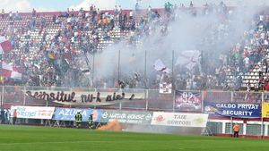 UPDATE | Bătălia de la ProRapid: focuri de armă, un suporter a fost înjunghiat, altul - sechestrat într-o mașină și bătut. Învinșii au năvălit pe terenul de pregătire, jucătorii străini s-au speriat și au fugit de la antrenament!