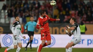 Reacția lui Marius Niculae după ce Dinu Gheorghe a plecat de la Dinamo: "E o pierdere mare!"