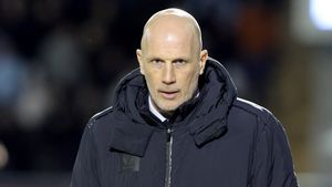 Ce se întâmplă cu Philippe Clement după ce l-a scos pe Ianis Hagi după numai 45 de minute: "Am vorbit deja cu conducerea"