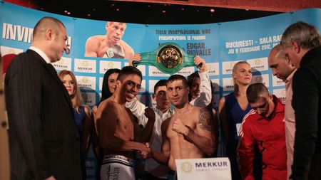 "Centura nu pleacă de la București!"** "Bombardierul" Viorel Simion nu-i dă șanse adversarului său | FOTO Cântarul oficial