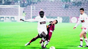 Noii poli de putere din Liga I!** Alianțe incredibile în lupta pentru locurile CEx al LPF: Steaua, Dinamo și "U" contra CFR Cluj