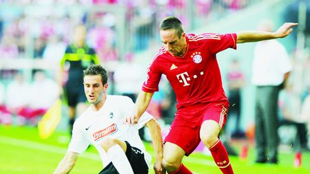 Coșmarul lui Nicu!** Max l-a ținut pe Ribery în Bayern - Freiburg și francezul a reușit o "dublă"