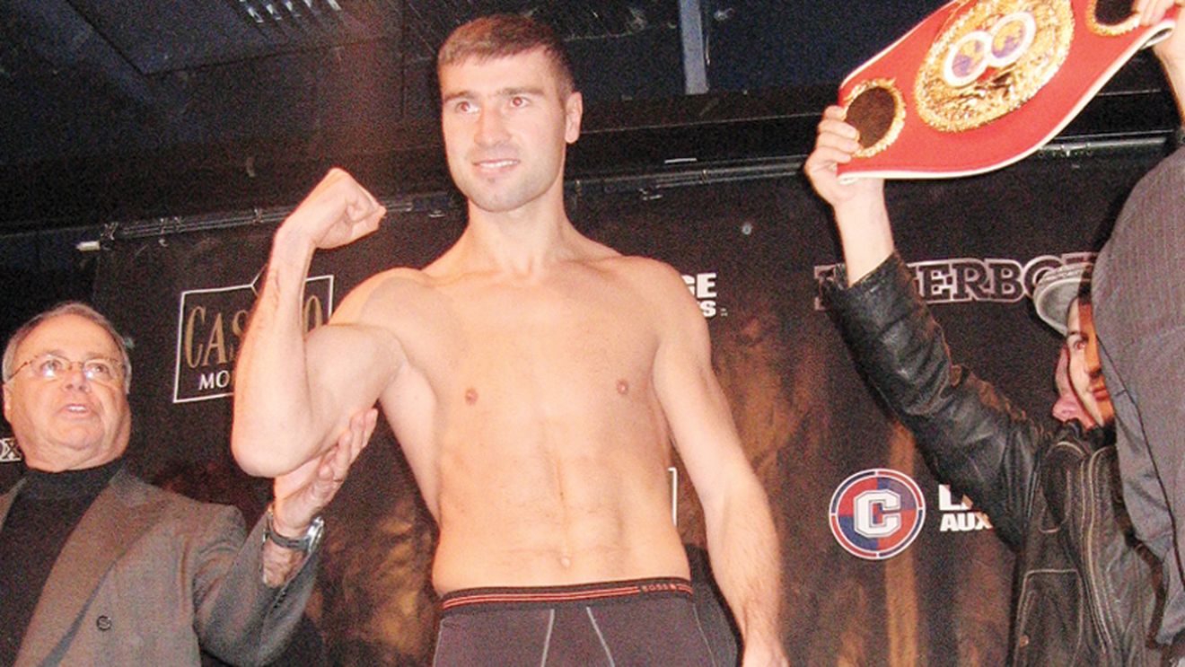 „Îi închid gura"