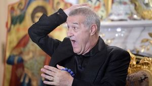 Așa a decurs prezentarea lui Bogdan Argeș Vintilă la FCSB. Cât a apucat să vorbească antrenorul, câte cuvinte a rostit Alexandru Tudor și ce nu s-a văzut la TV