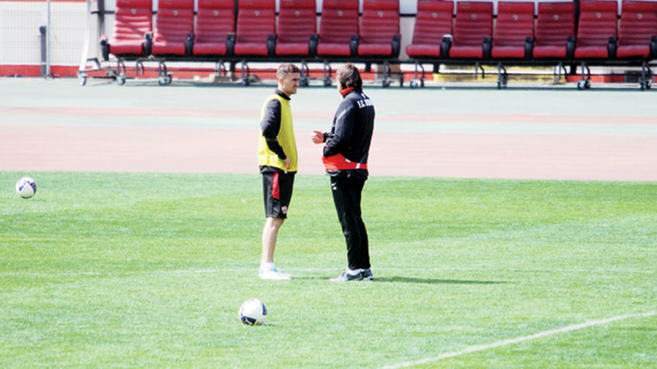 Obiectivul lui Bonetti: locul doi sau Cupa!** Italianul riscă demiterea dacă nu îl va îndeplini