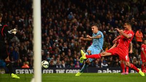 City, invincibilă pe Etihad. "Cetățenii" s-au impus fără probleme în derby-ul cu Liverpool, Jovetic a fost de neoprit