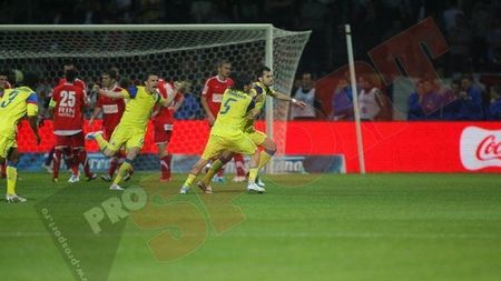"Gemenii golului"!** Dică și Torje au înscris superb, din faze aproape identice!