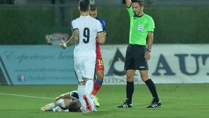 Prima măsură luată de CCA, după gafele lui Colțescu de la Astra - Steaua 2-0. Centralul a fost înlocuit cu Alexandru Tudor la un meci din Europa League