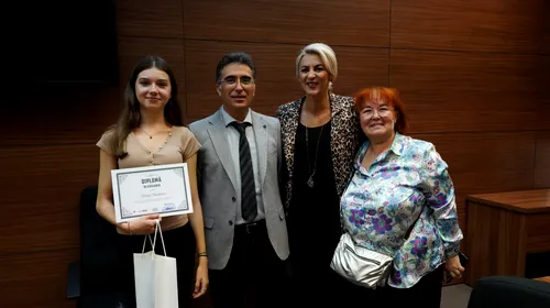 Comunicat: Primarul Robert Negoiță a premiat elevii de top din Sectorul 3 