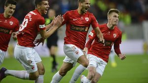 Un fost dinamovist nu mai prinde meciul cu FCSB. Gaz Metan i-a reziliat contractul. Pustai are șapte "surprize" pentru Dică