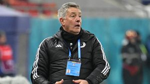 Veste excelentă pentru fanii lui U Cluj, înainte de meciul cu CFR Cluj: „E pregătit. Va fi în lot”. Bergodi, ironie la adresa altor antrenori: „Nu spun statistici ca să arăt că am studiat”