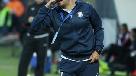 Costel Enache, despre posibila numire ca antrenor la Petrolul: ”Sunt peste tot şi nicăieri. Am fost sunat, dar nicio ofertă concretă”