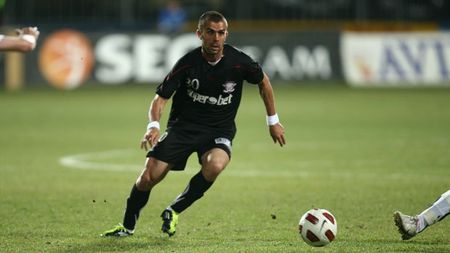 Spadacio așteaptă ca FIFA să-l declare liber, Rapid nu știe nimic:** "Am fi fost informați"