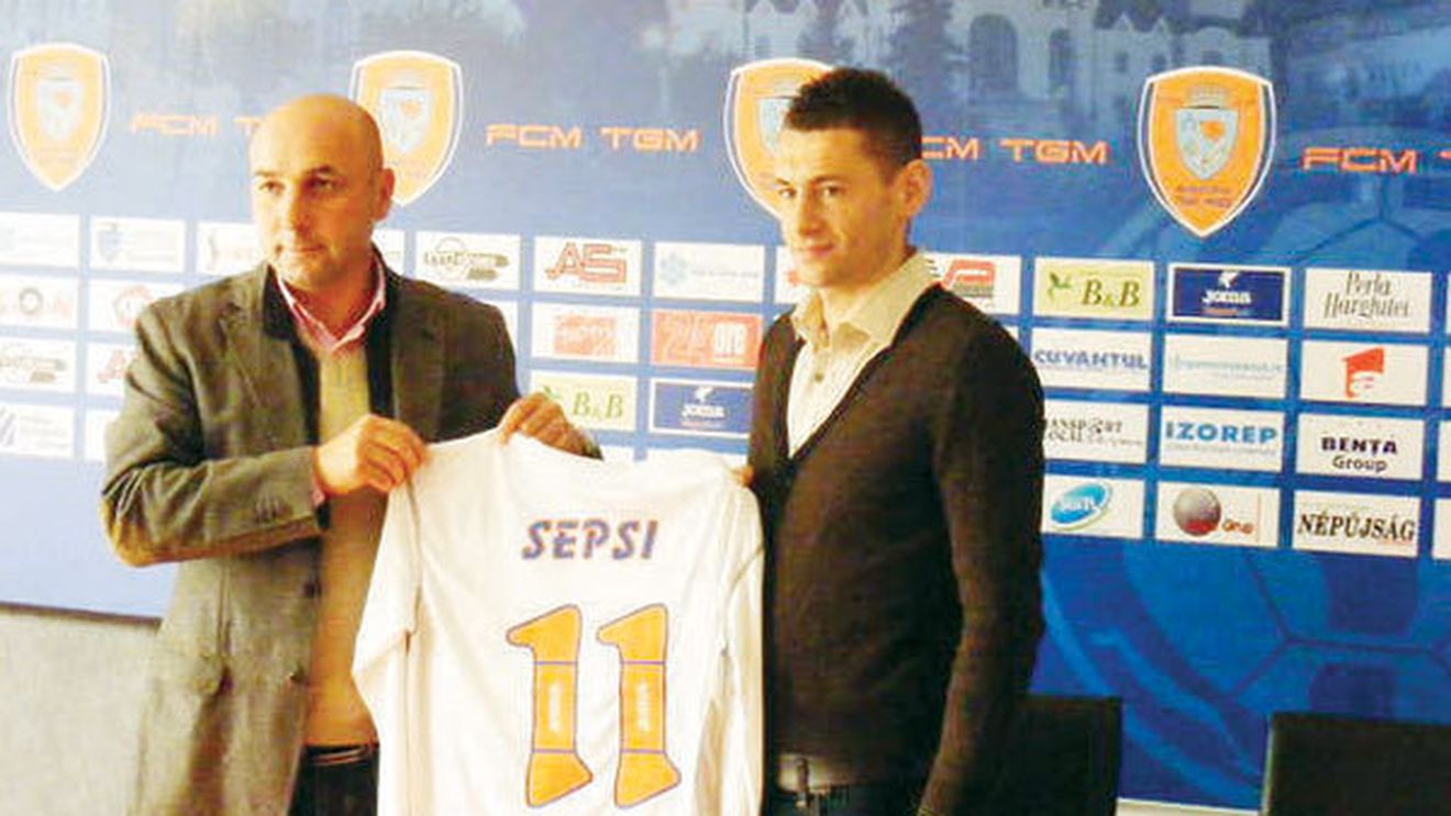 Lui Mitică i-a fost frică:** forțat de decizia TAS, Dragomir a fost de acord cu legitimarea lui Sepsi! Iancu: "Ne-a pedepsit în modul cel mai josnic"