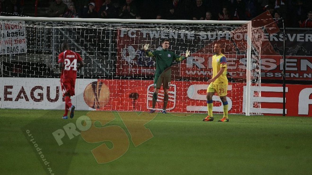 Condamnați de Tătărușanu!** Twente - Steaua 1-0, coșmarul McClaren continuă