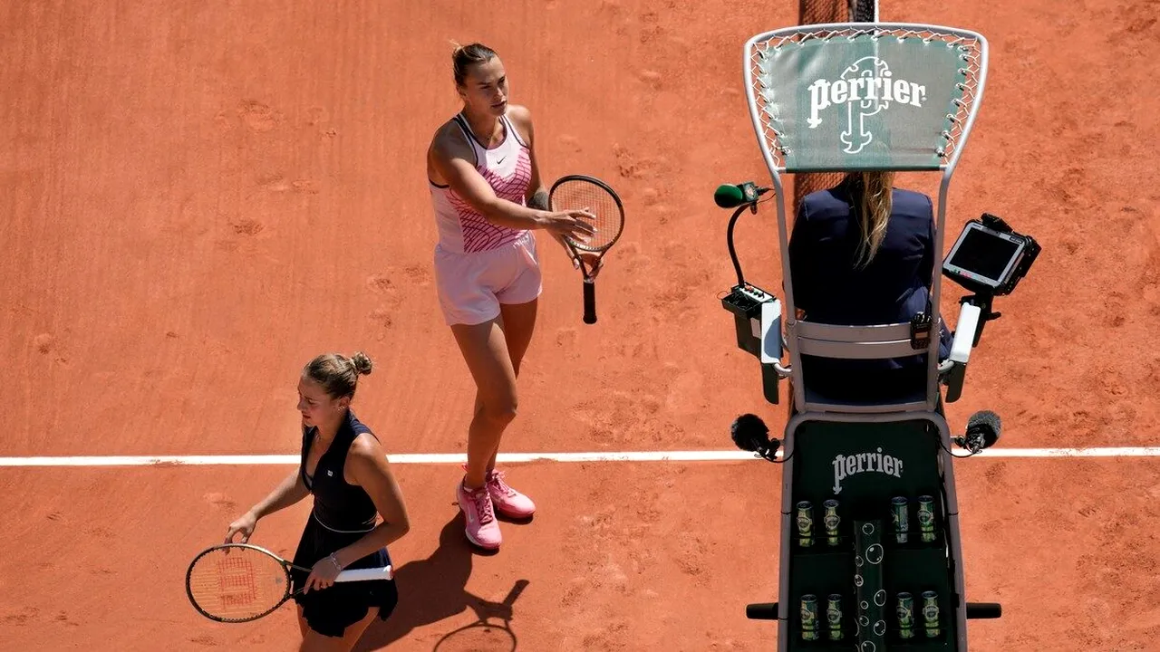 Scandal incredibil încă din prima zi la Roland Garros! Ucraineanca Marta Kostyuk, huiduită după meciul cu Aryna Sabalenka! Cum au reacționat jucătoarele | VIDEO