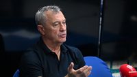 Mircea Rednic negociază cu un club din Belgia