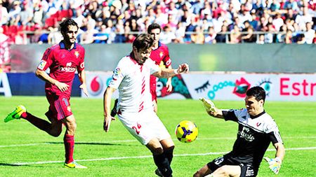 O veste extraordinară pentru Rusescu după debutul în Primera: este dorit de Malaga! Cu cine s-ar bate la titularizare