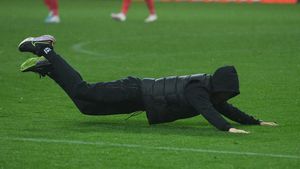 Mihai Stoica s-a dezlănțuit după FCSB - Sepsi 3-1! Oficialul a explicat modul în care a celebrat cu ultrașii: „E o glumă pe care o am cu ei! Nu m-am dus bine, am crezut că mă duc mai mult”