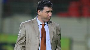 Un jucător adus de Pițurcă la Steaua se ia de conducerea din Ghencea:** "M-au păcălit, sunt dezamăgit"