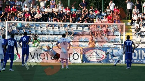 VIDEO REZUMAT Show la Târgu - Jiu: două penalty-uri, două goluri de pus în ramă!** Pandurii - Oțelul 3-2!