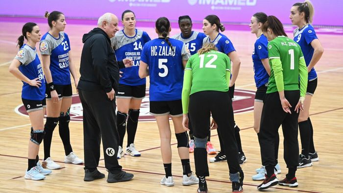 Scandal în plin campionat mondial între handbalistele române și Gheorghe Tadici: „E posibil să le mai înjur, doar nu mă cenzurez în fața lor”