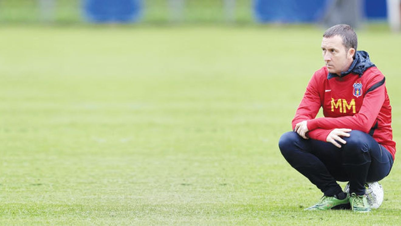 Dacă Ilie Stan tace, el nu o face!** Mihai Stoica e luat peste picior după părerile sale despre pregătirea fizică a Stelei: "Se crede de toate, prea atotștiutor"