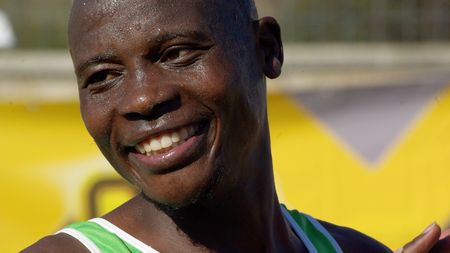 (P) Gillette Pro - protecție 100% împotriva transpirației. Performanța ghidează succesul