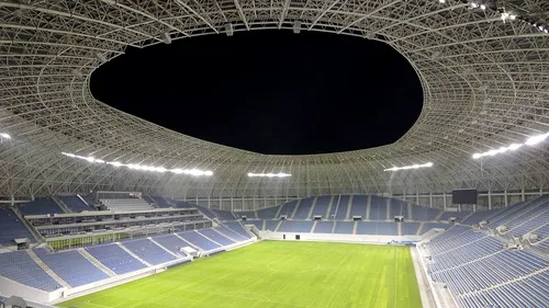 FOTO | Imagini superbe cu noul stadion din Craiova. Cum arată noaptea, când este luminat