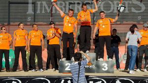 Nicolae Nyamcsuk este cel mai puternic tăietor de lemne din țară