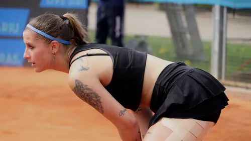 Moment nemaivăzut în tenisul feminin: „Fundul meu e prea în formă!” O româncă a returnat mingea cu posteriorul și le-a aprins imaginația fanilor | VIDEO