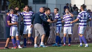 ASU Politehnica rămâne cu interimarul Toni Foale până găseşte antrenorul principal ideal. Timişorenii ”leagă” două deplasări în patru zile