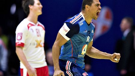 Finala nebună din handbal! De la trei goluri într-un meci s-a ajuns la o reușită la fiecare 50 de secunde