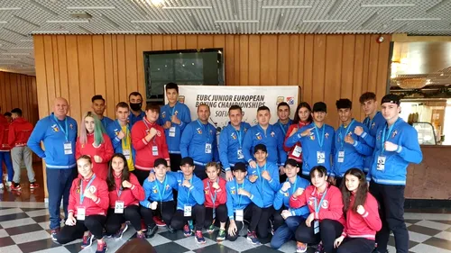 Vasile Câtea a fixat obiectivul pentru Campionatele Europene de Box pentru Juniori: „Ne dorim 2-3 medalii”. Avem deja 4 medalii asigurate la fete | EXCLUSIV