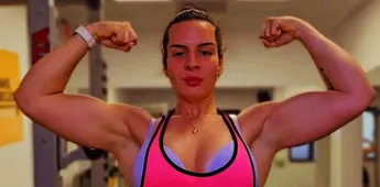 Românca a dus în spate 337 de kilograme, pe o distanță de 15 metri, în 27 de secunde. Ce dietă are