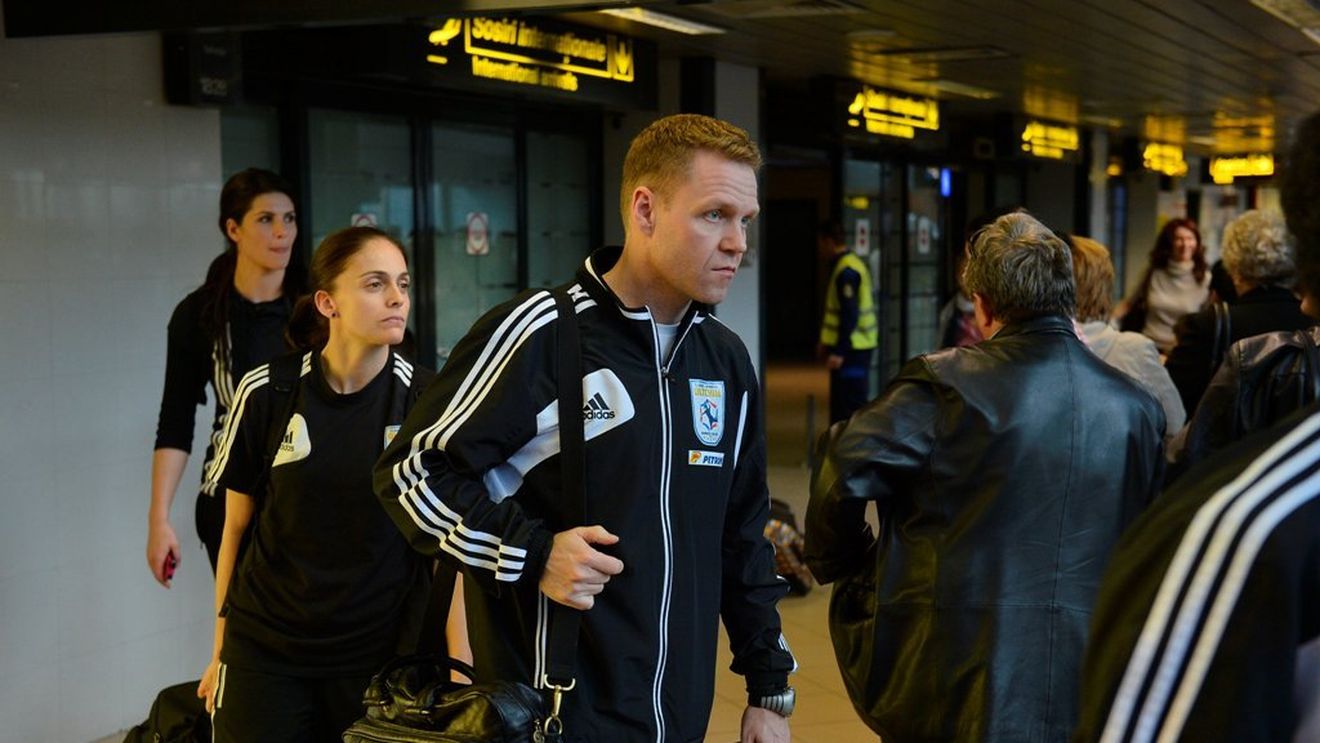 De la Oltchim și Midtjylland, Jakob Vestergaard a ajuns în handbalul juvenil din Danemarca. A fost pus "asistent" la naționalele U15 și U20