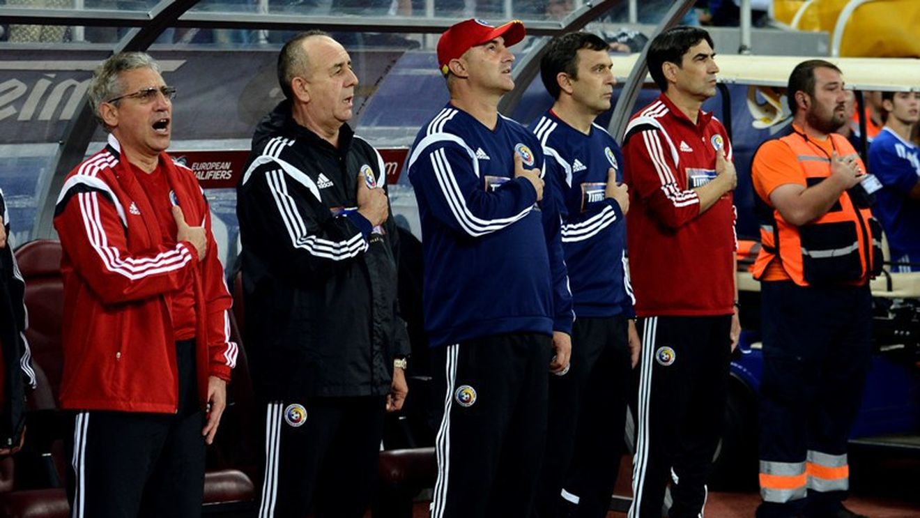 Se apropie deadline-ul, culisele vorbesc despre sosirea iminentă a lui Mircea Lucescu, dar secundul lui Pițurcă anunță altceva: "Așa se discută pe culoarele FRF"