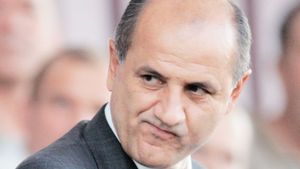 "Nu e posibil ca un jucător ca Julio Cesar să câștige 600.000 â‚¬! De aia Rapidul a ajuns așa!"