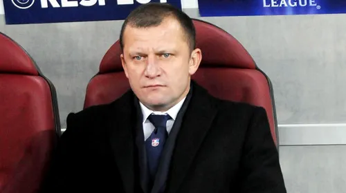 Zero pe linie!** Dorinel Munteanu a stat pe bancă în opt meciuri de Ligă, cu Steaua și cu Oțelul, dar le-a pierdut pe toate