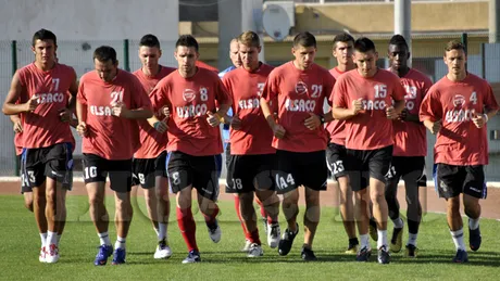 FC Botoșani s-a reunit!** Orac a avut 11 jucători noi la primul antrenament
