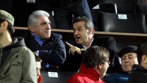 Tatăl lui Gigi Becali și tatăl lui Giovanni Becali le-au vândut gogoși românilor: „Făceau bani”