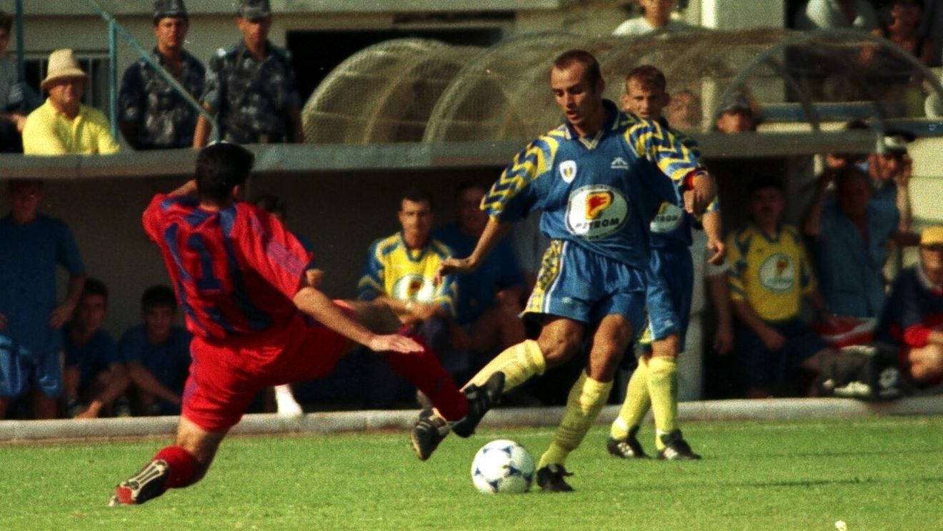 Preview Petrolul - FCSB. „Le-am dat din toate pozițiile”. Povestea meciului în care roș-albaștrii au fost demolați la Ploiești, cu Emeric Ienei pe bancă, iar Victor Pițurcă și Viorel Păunescu, înmărmuriți la tribuna oficială | VIDEO