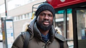 Continuă drama lui Eboue: "Fotbalul e nedrept! Nu mai e vorba de talent, ci de bani. Aș juca și în Pakistan"