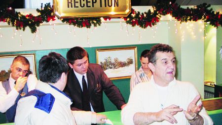 Gigi a urcat de ieri la munte!** "Ce îmi doresc de la Anul nou? Cât mai multe oi!" :)